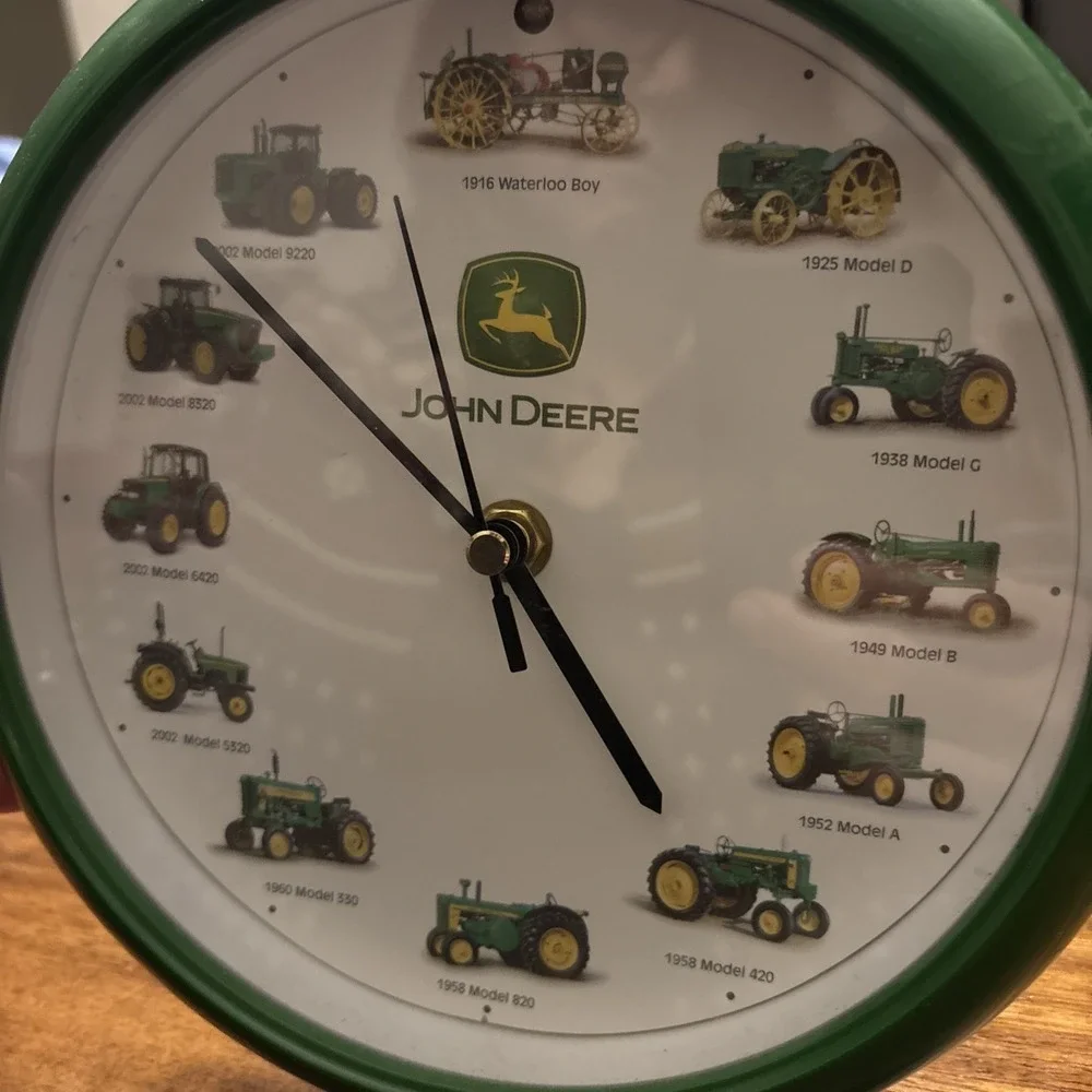 John Deere Licensed Tractor Clock 12 Different Tractor Sounds Tested Works 9